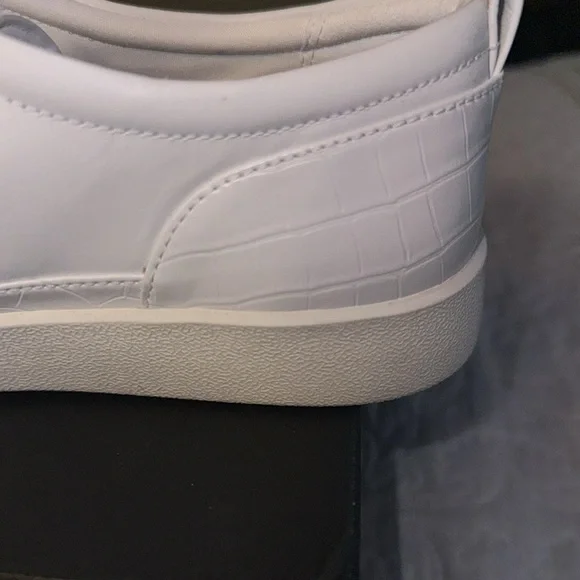 Vionic Winny Sneaker - Picture 6 of 6